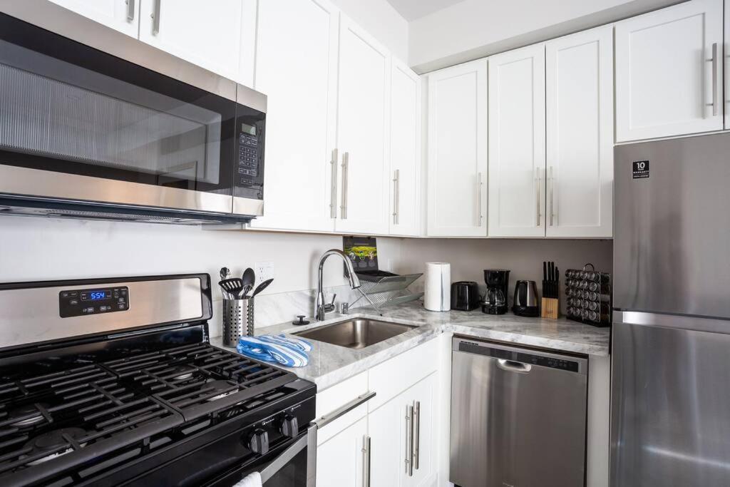 סן דייגו Luxurious Furnished Studio W Full Kitchen In Sd מראה חיצוני תמונה